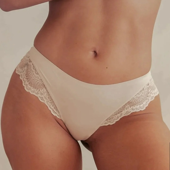 New in Box! Pinsy Lace Thong panties in beige. Plus Size 2XL Pinsy Shapewear - Picture 5 of 8